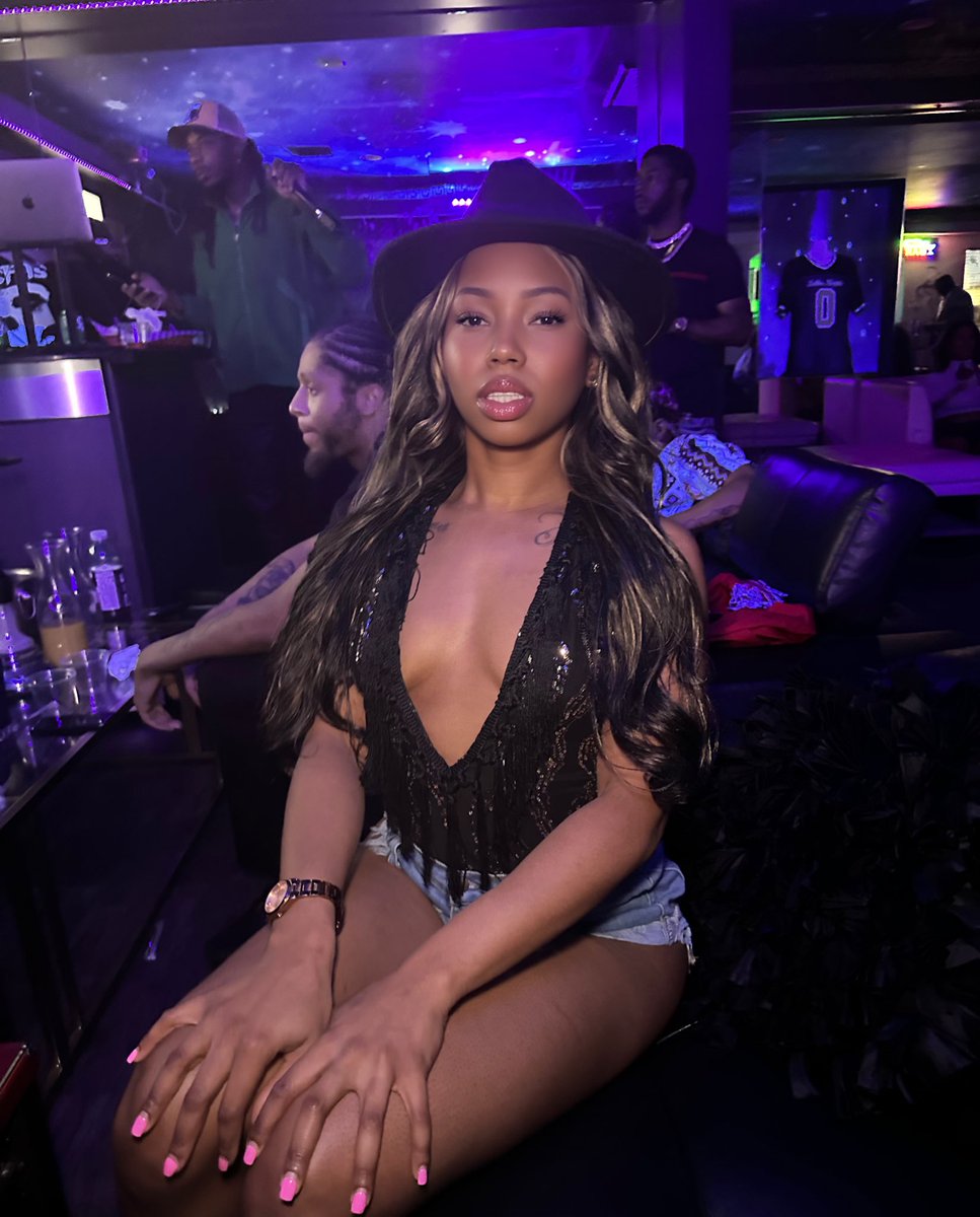 JackieMackShow's tweet photo. I love to perform #DoItLikeMe https://t.co/lFrhZ23i79