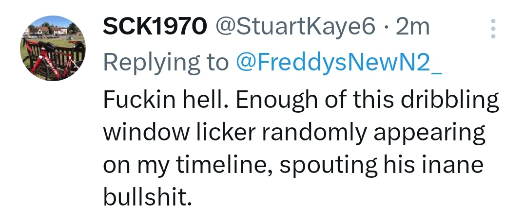 Another fucking sausage, gives it out, but doesn't like it back. Panics & blocks you. After giving it out🤣Another fucking helmet.'I've seen things that will make your toes curl.'Translation;'I've been bumming sheep in a caravan, with a Man United top.' Fucking soppy twat🤣🤣🖕🖕