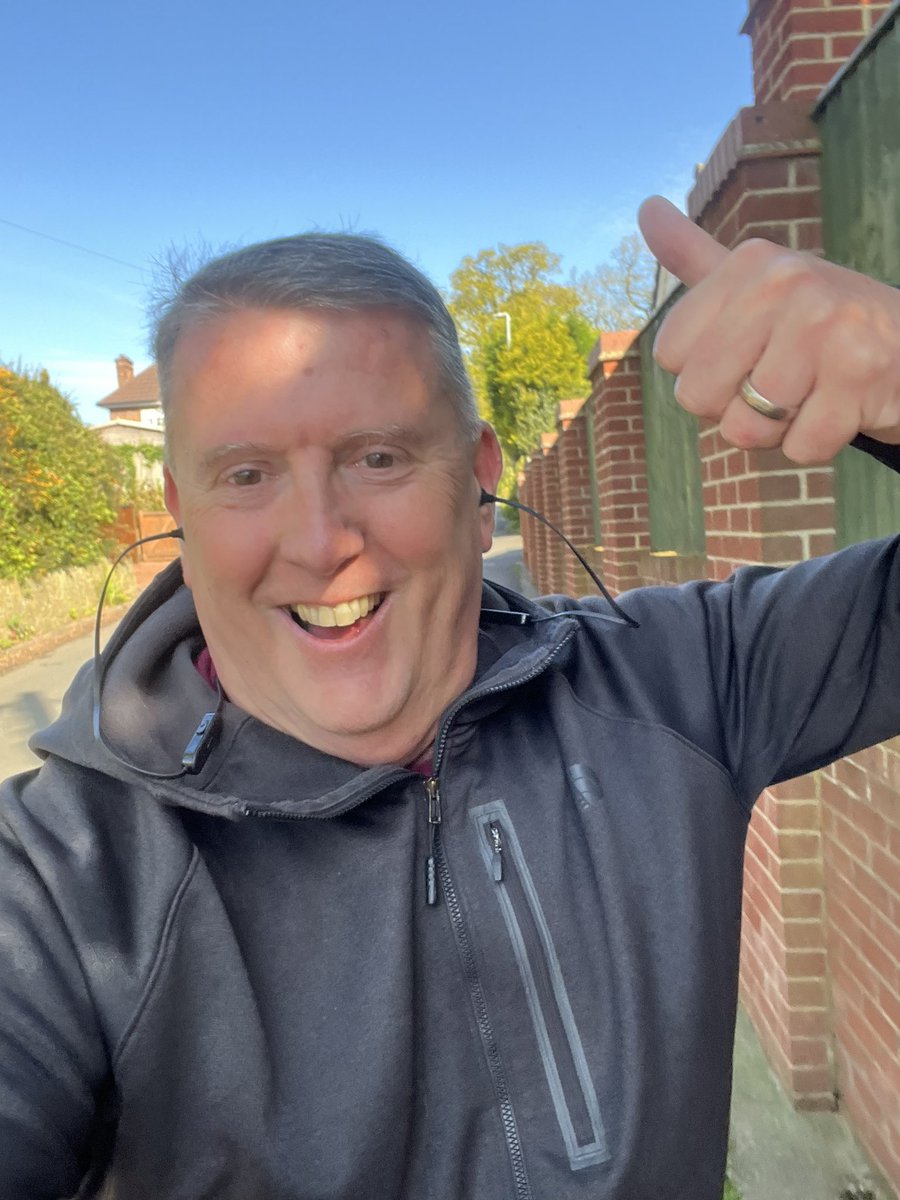 Stafford_SteveG's tweet photo. Should have been on the line this morning but daughter decided not to play π‘π€¬
2 mile slow plod instead & a new 4 year pb.
20 seconds quicker than runs in week!! πͺπͺπββοΈ
#slowplod #slowrunning
#MentalHealth
#MensHealth
#SaturdayMood https://t.co/xwkUHqxjTk