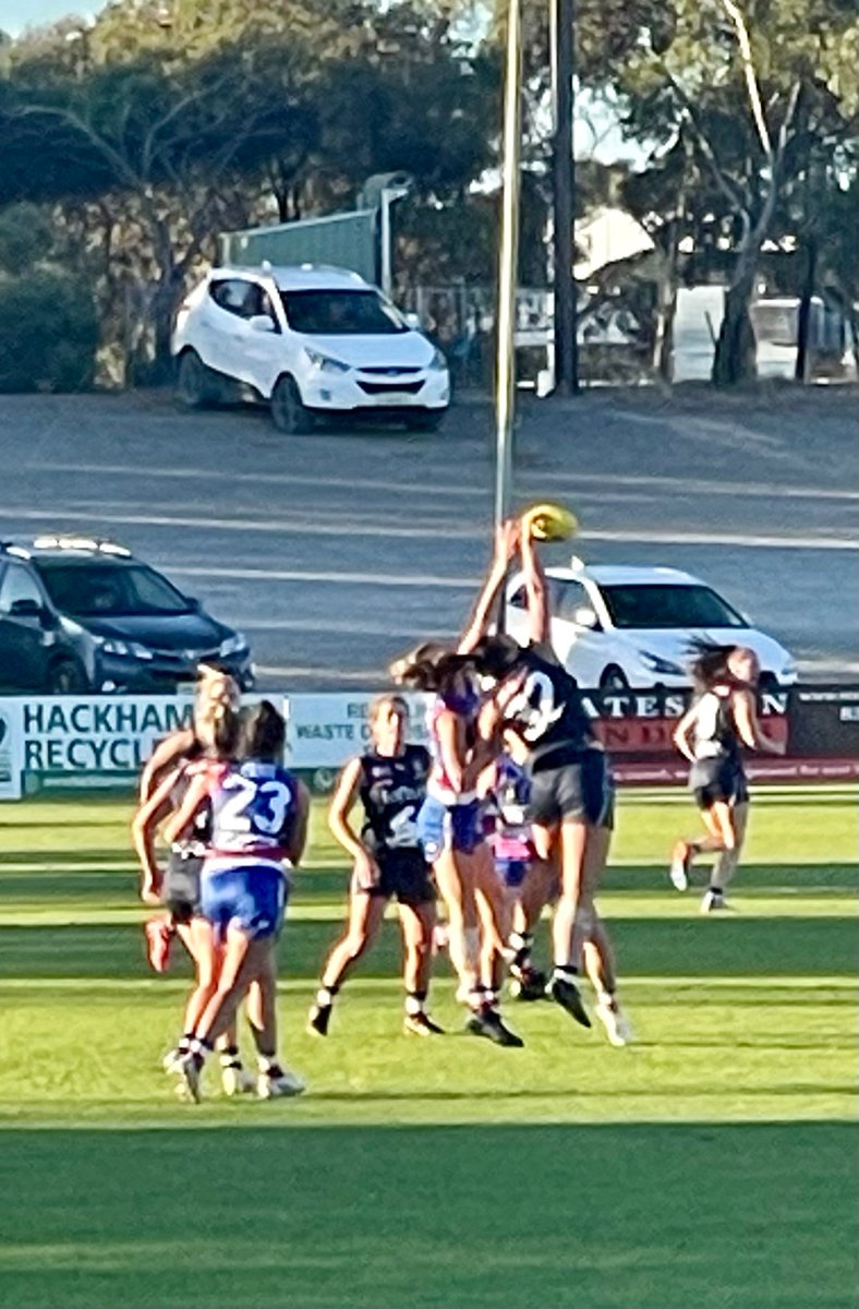 Go Pantherssss!! Great to see the outstanding @southadelaidefc get the job done against reigning premiers, a strong @CentralDistricts @SANFL @SANFLwomens #SouthProud