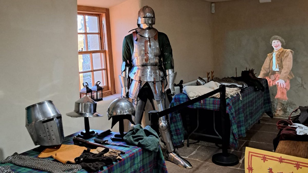 We're all set up and ready for our medieval days today starting at 11am. Arms and armour handling from 11am - 3pm and cardboard shield making between 1am and 1pm. Guided tour at 1pm. #provanhall #easterhouse #glasgow #glasgowmuseum #familyfriendly #freefun