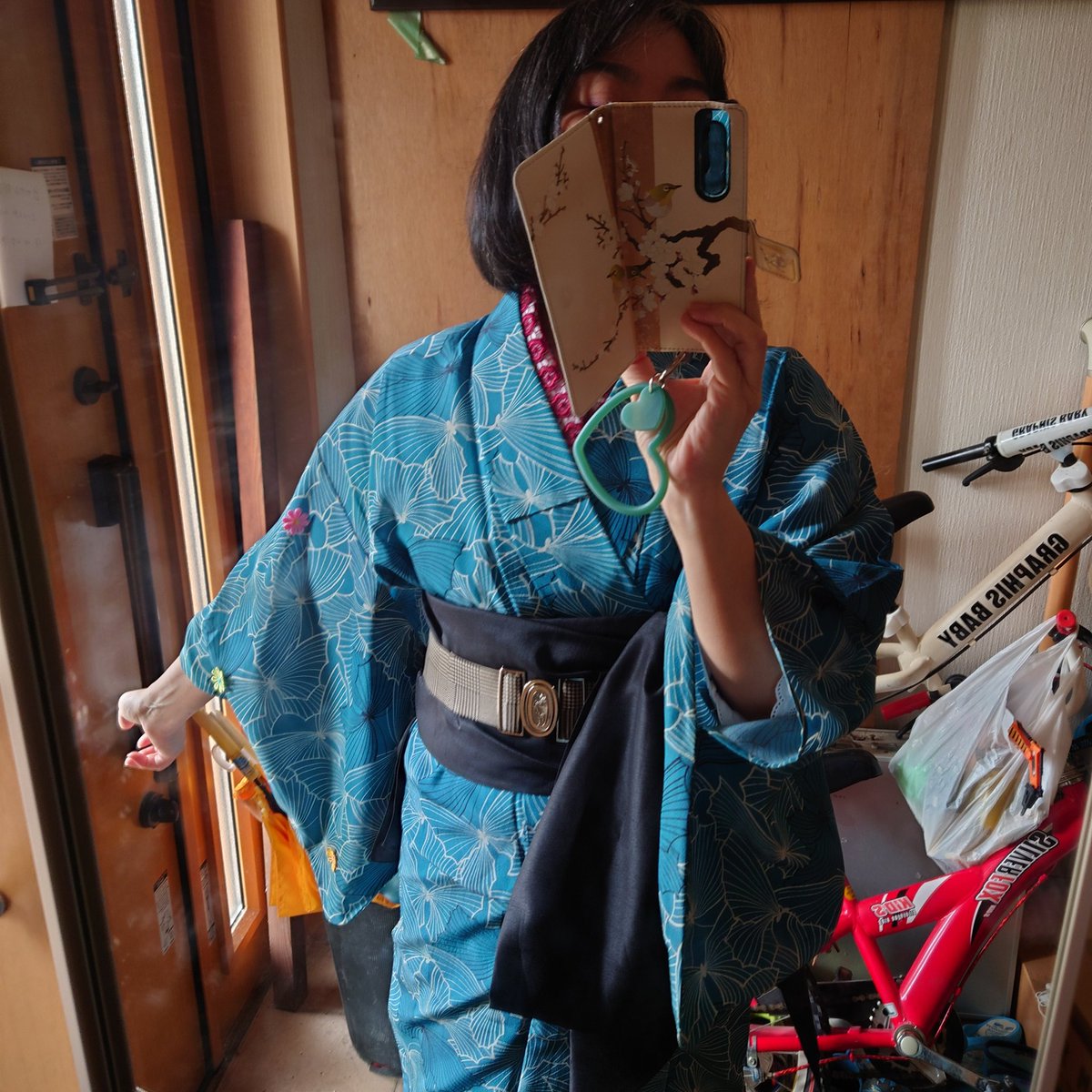 SperanzaYura's tweet photo. #なごやキモノめるかーと
へ。
久しぶりに行きました、可愛い物と人がいっぱいの幸せ空間でした✨
戦利品は帯留め（笑）
可愛く優しいまさみさんになごにゃんももらっちゃいました
#happyBless ゆきぽんさんにもお菓子もらったけど子供に全部食べられた…
差し入れするほうのはずが？（笑） https://t.co/0B1dO7VdRG