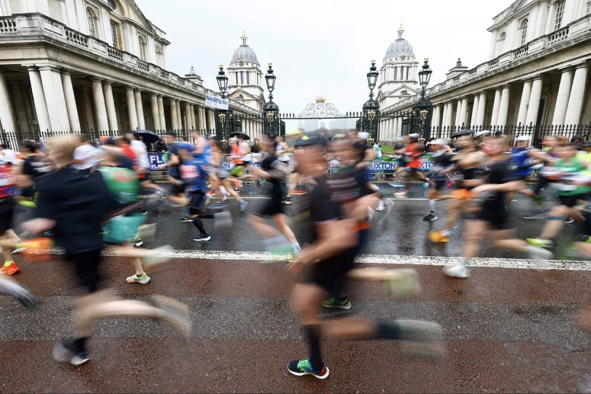 Runners: Best of luck at the #LondonMarathon! 🏃🏽‍♂️ The Painted Hall and Visitor Centre will open as usual. Access to the grounds will be permitted through all of our gates except for the Cutty Sark Gate, and access through the West Gate will be restricted. 📸: Peter Cziborra