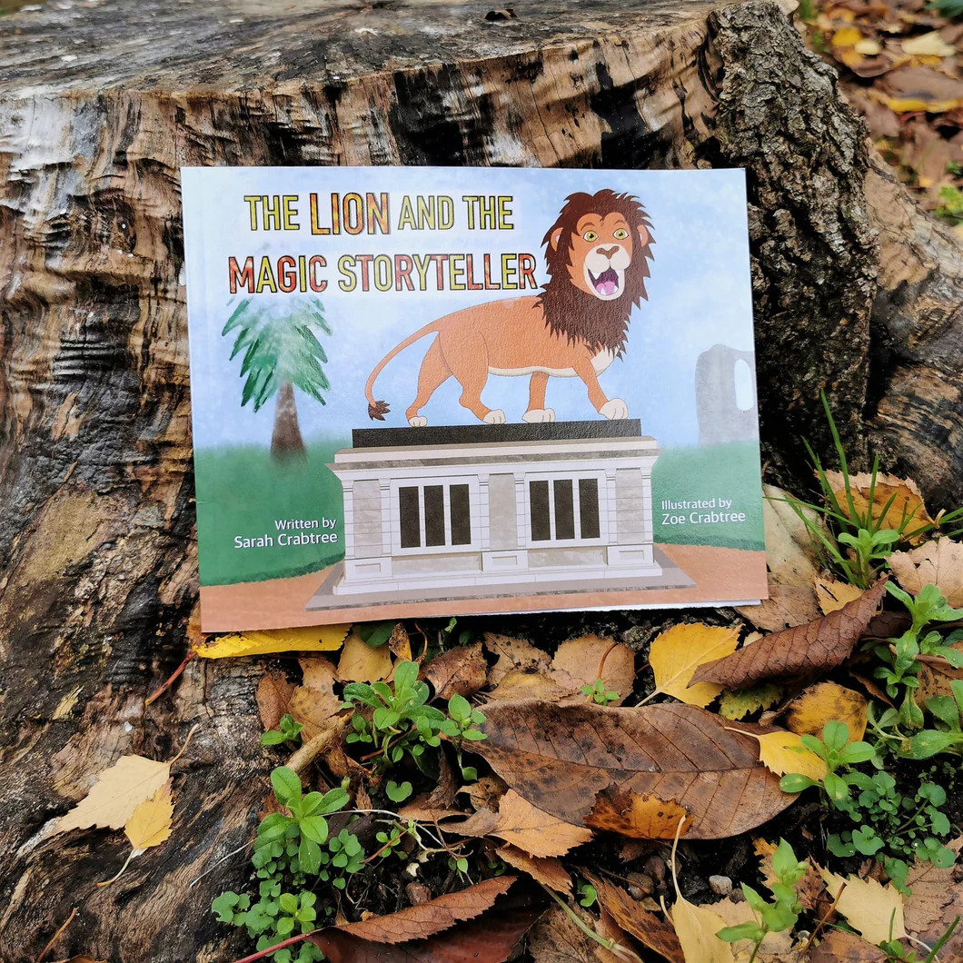 One winter's day a train brings Oscar the Magic Storyteller to town, and no-one is more excited than the Lion who stands proudly in the park.. Now back in stock in the Reading Museum Shop: rdguk.info/2OxW1 #RDG #RDGUK #MaiwandLion #ILoveReading #ShopLocal #OscarWilde