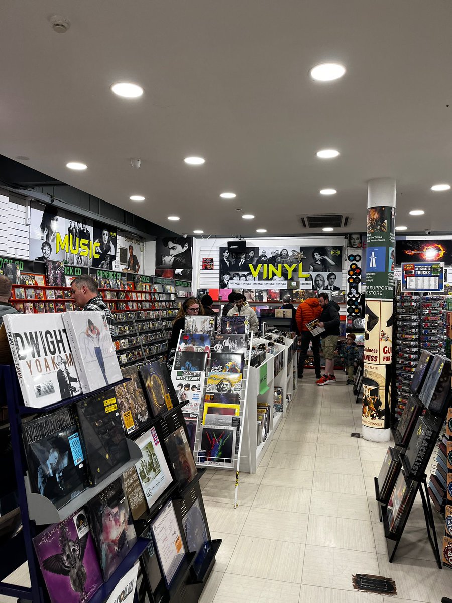 It’s Record Store Day! 🎵

Lots of reductions across vinyl this weekend.

We’re open until 9pm this evening. Call in or shop online @ irelandvinyl.com