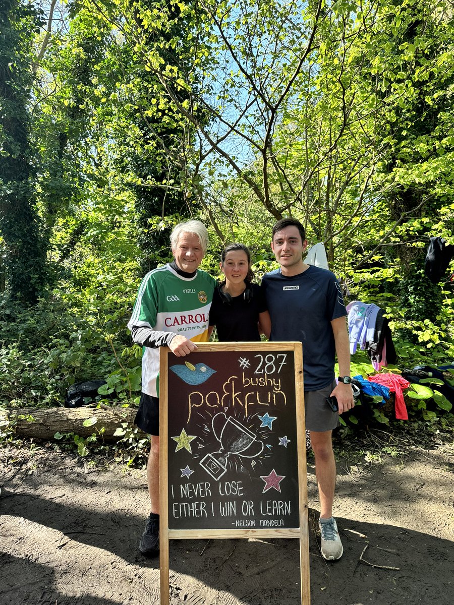 And then the sun appeared … glorious @BushyDUBparkrun today! Thanks to organisers, volunteers & participants