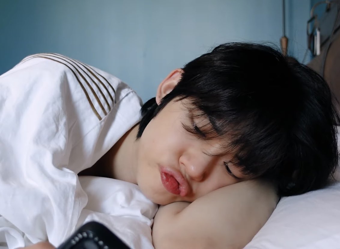 fluffy_Yeonjun's tweet photo. no one :

yeonjun : 😗😙😚😗😙😚😗😙😚
😗😙😚😗😙😚😗😙😚😗😙😚
😗😙😚😗😙😚😗😙😚😗😙😚
😗😙😚😗😙😚😗😙😚😗😙😚 https://t.co/De15zjtT2F