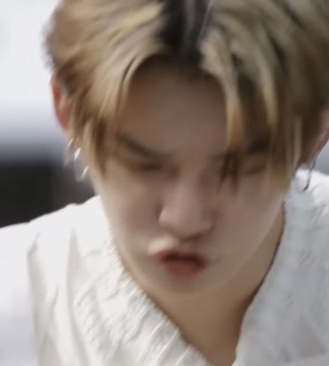 fluffy_Yeonjun's tweet photo. no one :

yeonjun : 😗😙😚😗😙😚😗😙😚
😗😙😚😗😙😚😗😙😚😗😙😚
😗😙😚😗😙😚😗😙😚😗😙😚
😗😙😚😗😙😚😗😙😚😗😙😚 https://t.co/De15zjtT2F