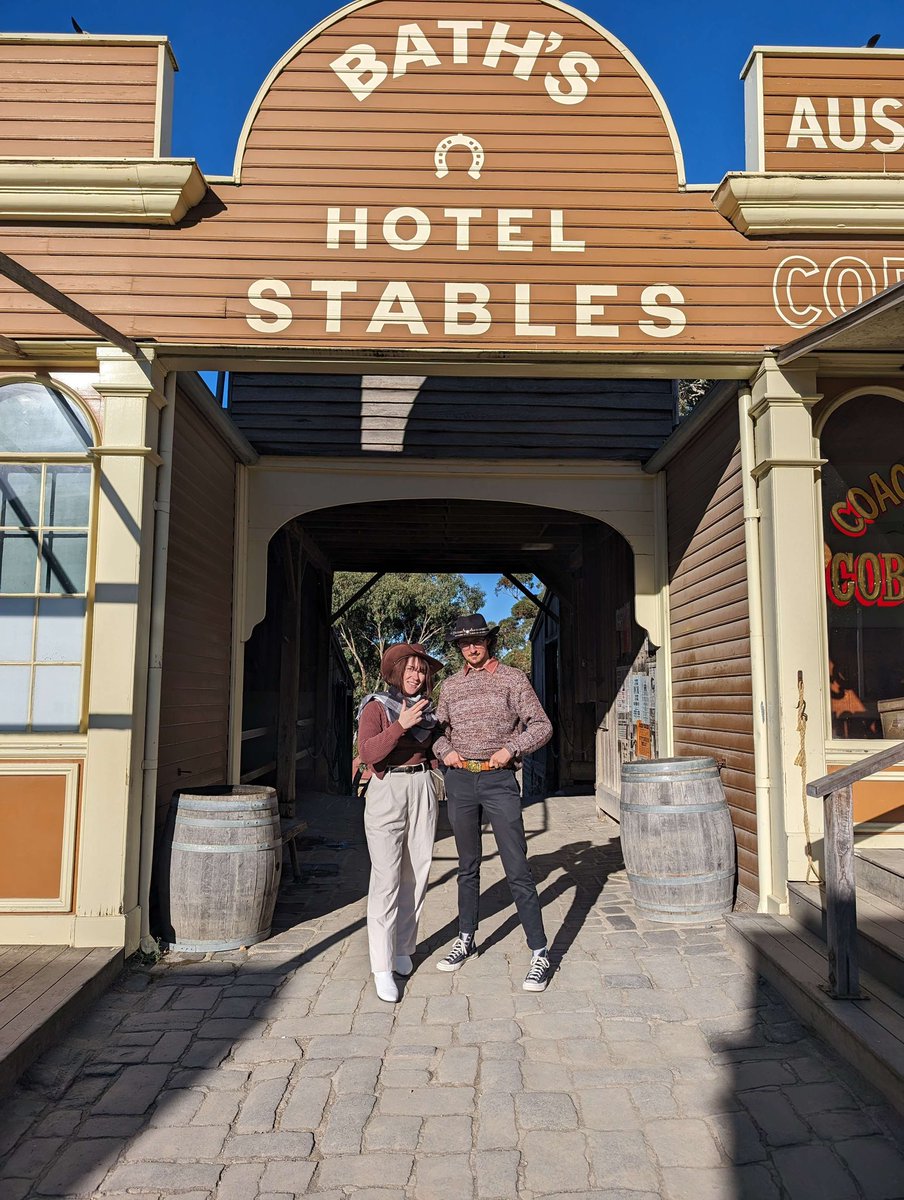 JustCassa_'s tweet photo. Serious outlaw business only. https://t.co/pqay7fsRlM