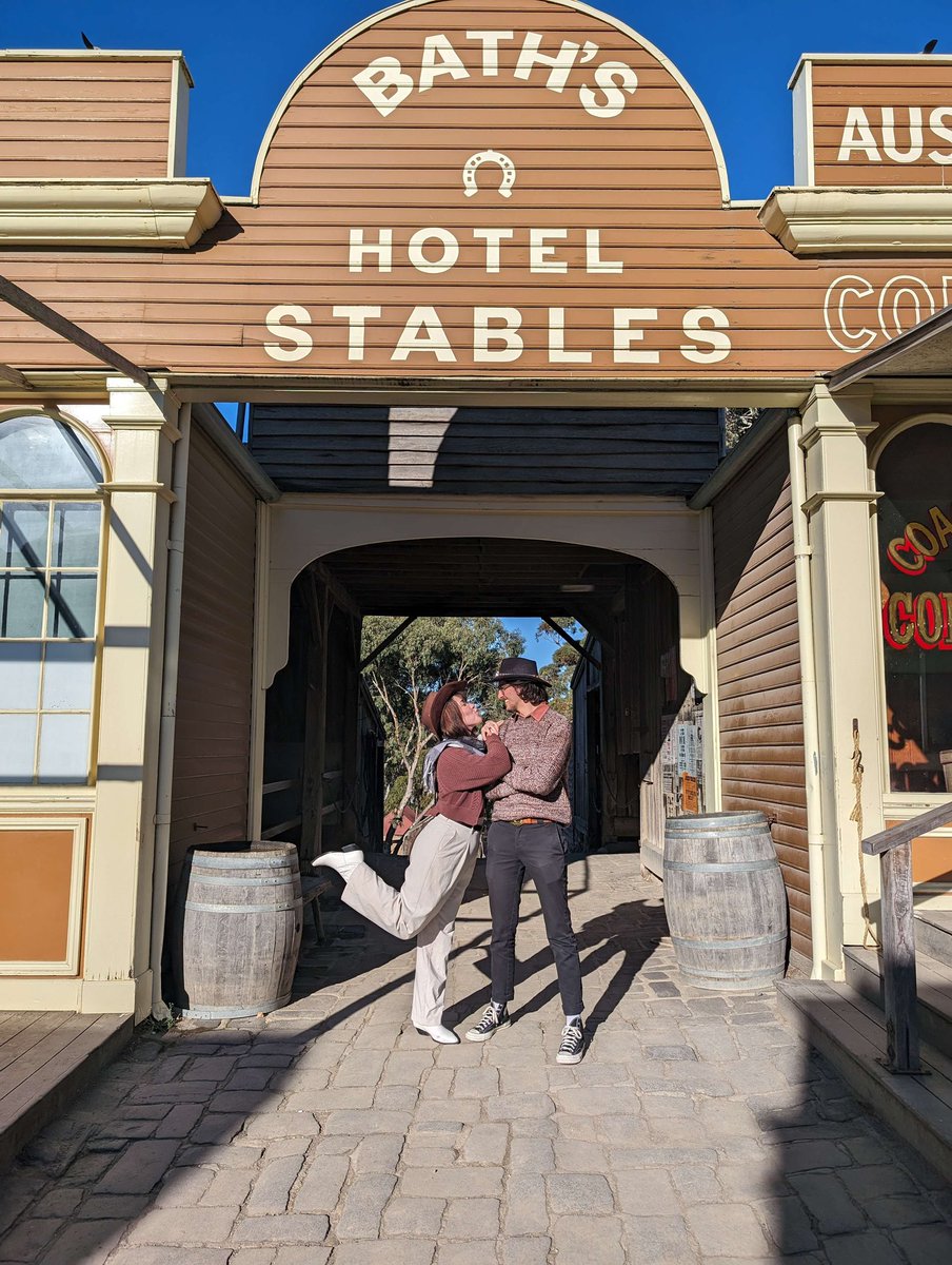 JustCassa_'s tweet photo. Serious outlaw business only. https://t.co/pqay7fsRlM