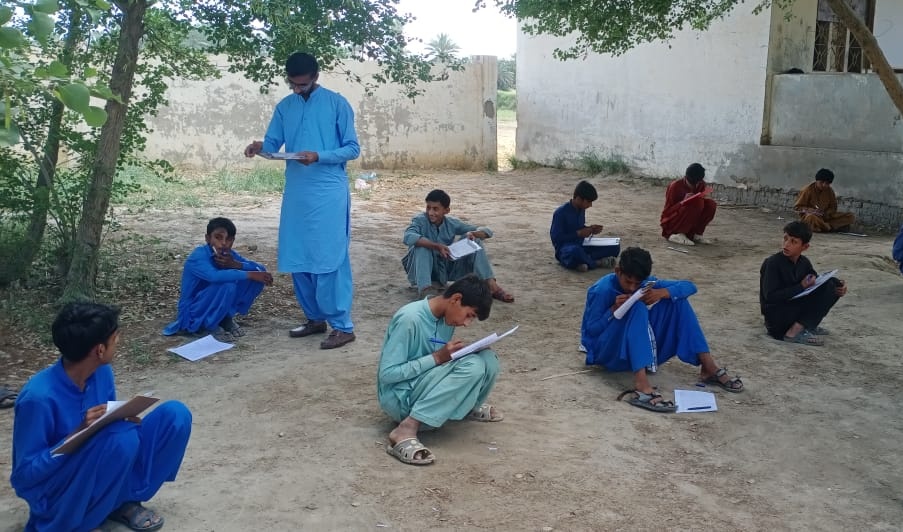 Drop something blue 💙
#EducationIsKey  #Sindh #Education
@sardarshah1