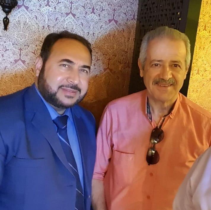 البقاء لله 
ترجل الفارس ابو قتيبة رائد الفضاء قدوة العسكريين الأحرار وشرفاء الرجال . رحل إلى جوار ربه رحمه الله ..
عظم الله أجركم أسرة الراحل الكريمة 
عظم الله أجركم إخوته الضباط الأحرار ،، عظم  الله أجركم أيها السوريون في كل مكان من العالم  ..