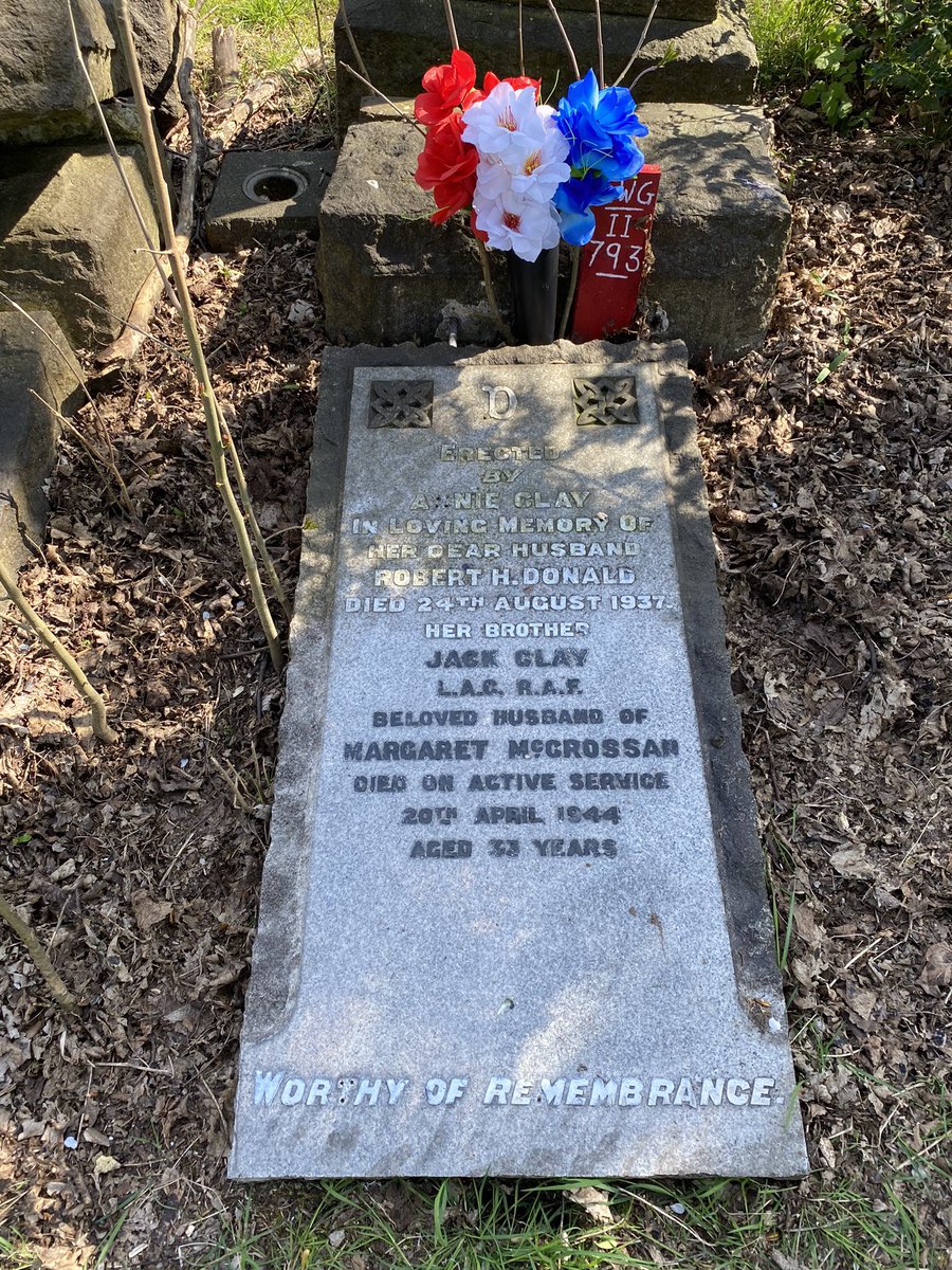 Leading aircraft man Jack (John) Clay, age 33, from Glasgow, of the Royal Air Force, died on active service 80 years ago on 20th April 1944. We laid flowers and paid respects at Jack’s final resting place in Craigton cemetery. Thank you for your service. Lest we forget 🏴󠁧󠁢󠁳󠁣󠁴󠁿🇬🇧