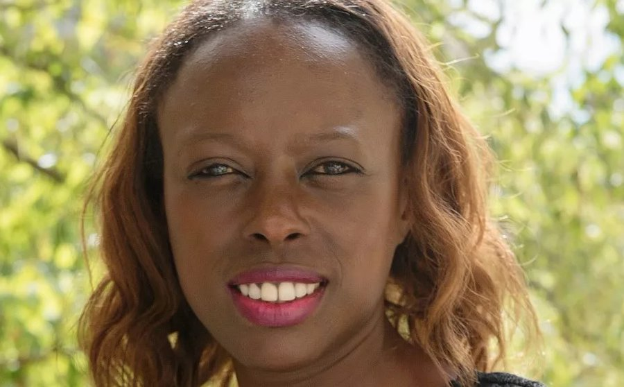 k_sergman's tweet photo. L’ex-députée LREM Sira Sylla condamnée en appel  pour harcèlement moral et travail dissimulé (MàJ) 
🤫🤫il ne faut ni lire ni RT...
Déjà condamnée pour harcèlement le 6 septembre 2022 par le conseil des Prud’hommes à 76 000 € d’amende, Sira Sylla, ancienne députée de la majorité de la 4e circonscription de la Seine-Maritime (canton autour d’Elbeuf), a été condamnée le 11 avril 2024 par la Cour d’appel pour la même raison. S’ajoute à cette peine la condamnation pour travail dissimulé. Elle a été condamnée, le 11 avril 2024 par la Cour d’appel à 80 000 € d’amende. La plainte provenait d’un de ses anciens collaborateurs.
https://t.co/dLaIzecwk1