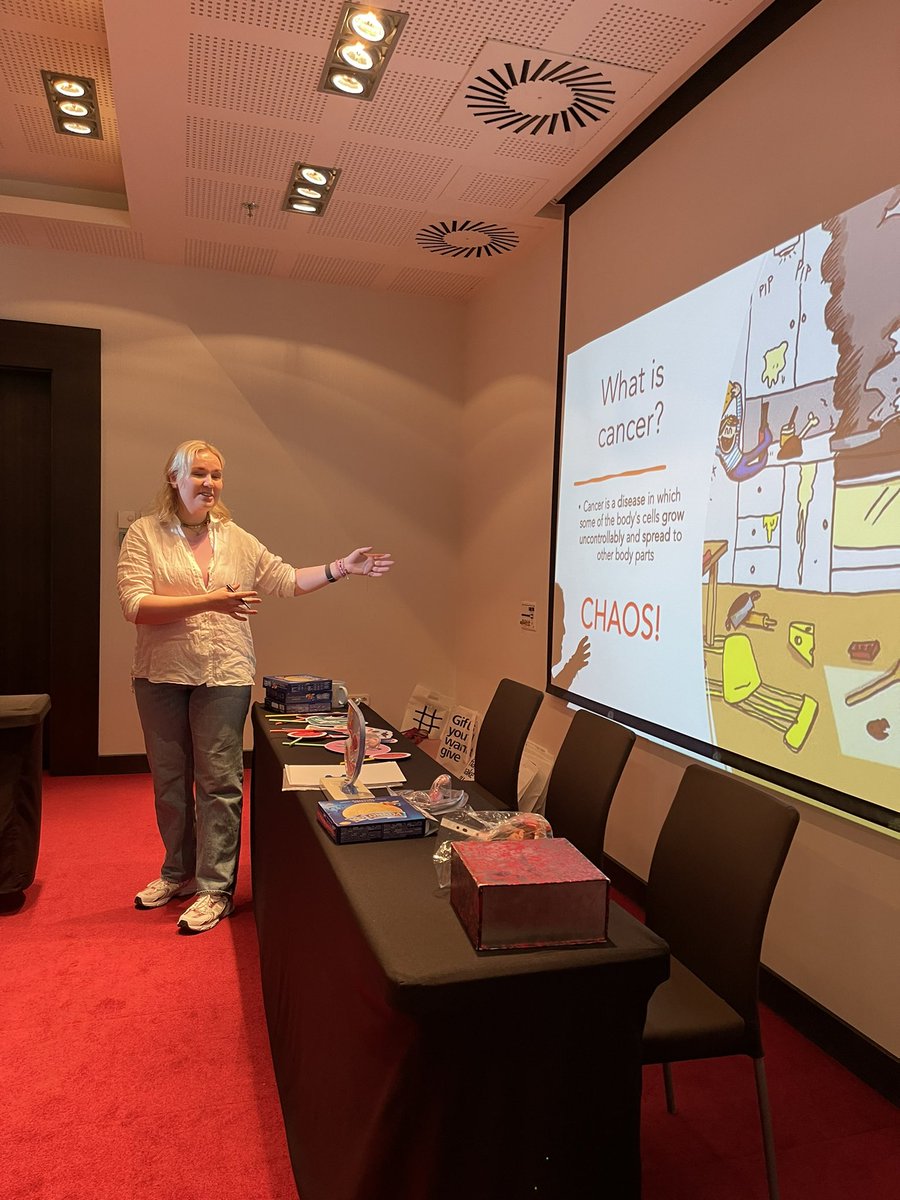 “What is cancer? Chaos!” @ENYGO_official member @DrZoiaRazumova 🇸🇪 has kicked off our ENGAGe TEENs & Mallowflower TEENs workshop in Budapest! We’re looking forward to a day full of information and practical tips for our youngest advocates for HPV awareness & prevention. 💜 #HPV