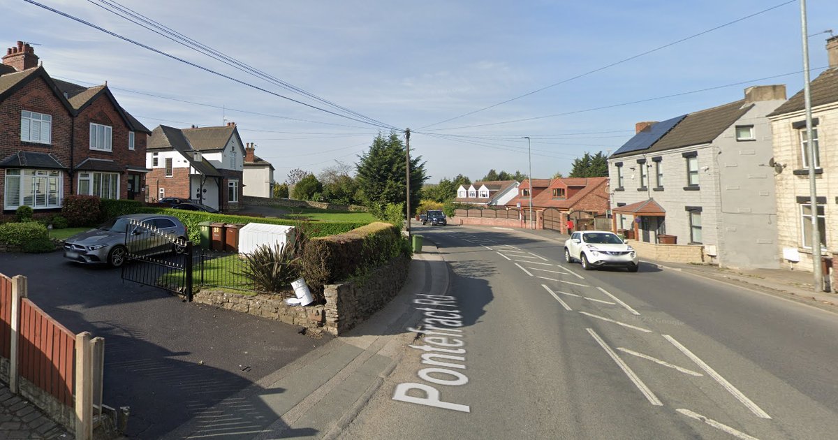 Arrest made after pensioner knocked down in Knottingley hit-and-run examinerlive.co.uk/news/west-york… #LocalToOssett #westyorkshire