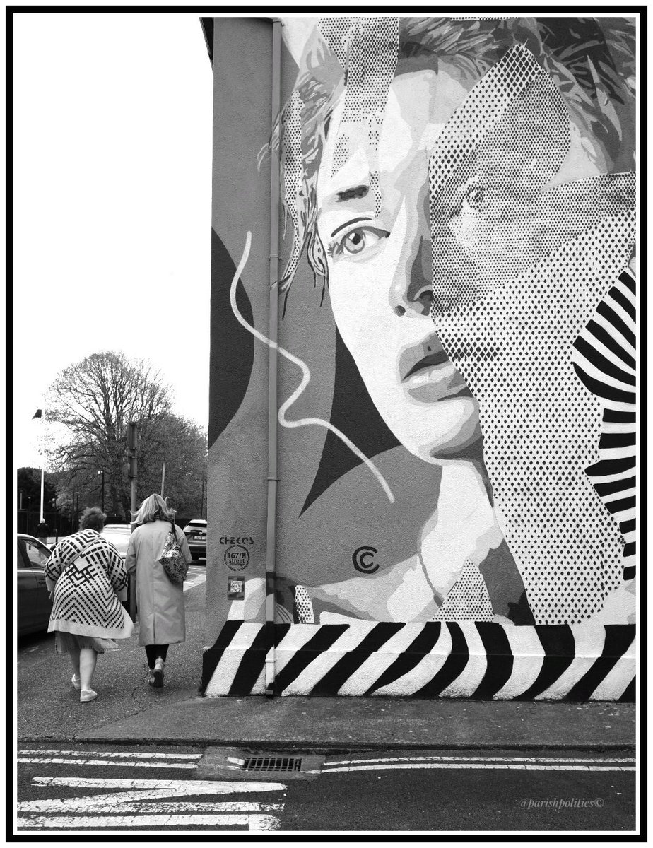 Street Art @WaterfordWalls #streetphotography #blackandwhitephotography @Gallery365photo #Gallery365in2024 #Gallery365SaturdayMono