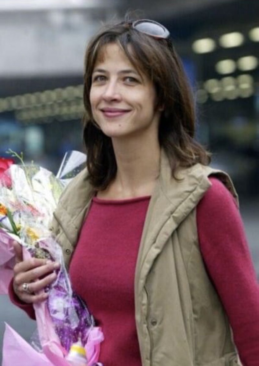 ❤️Sophie Marceau❤️ 💙 Tributes 🌟 💙 @sophiemarceau #frenchactress @medias_coproduction #suisse #italy #belgium #France #Chine #Deutschland #Espagne #fashion @Festival_Cannes #UnitedKingdom #shooting #locarnofilmfestival #presse @Festival_Cannes #instagram #cinema #Vogue