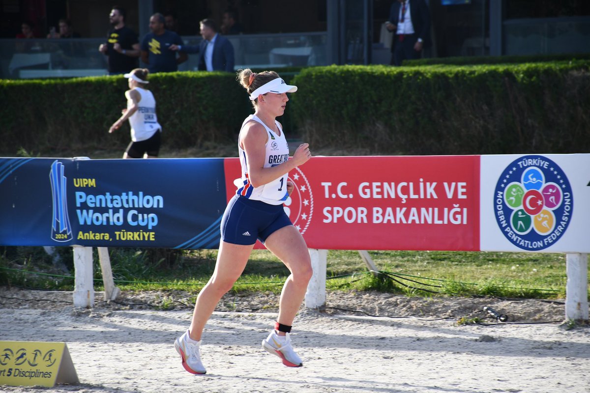 KERENZA BRYSON 🏆 WORLD CUP 2 WINNER 🤯💪🏻🤩 MASSIVE CONGRATULATIONS KAY 🥳 2️⃣6️⃣ second lead 1427 points😍 UNSTOPPABLE @WorldPentathlon 📸 #roadtoparis2024 #paris2024 #worldcup #modernpentathlon #modernpentathlon #athlete #swim #run #fence #ride #competition #olympic #sport