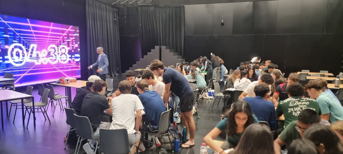 DC Economics tweet media