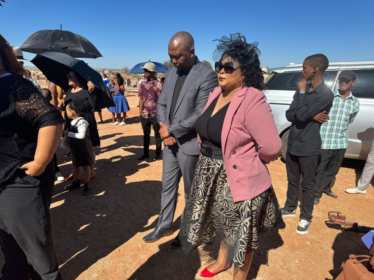 PC Cmsr @ShadrackTlhaole accompanied by the PT Fghtr Jacque Botman and ZFM Leadership attended a funeral service of the two family members (cousins) to the PDS Fghtr Mervin Willemse at Keimoes.

They lost their lives in a motor car accident, may their souls Rest In Power.