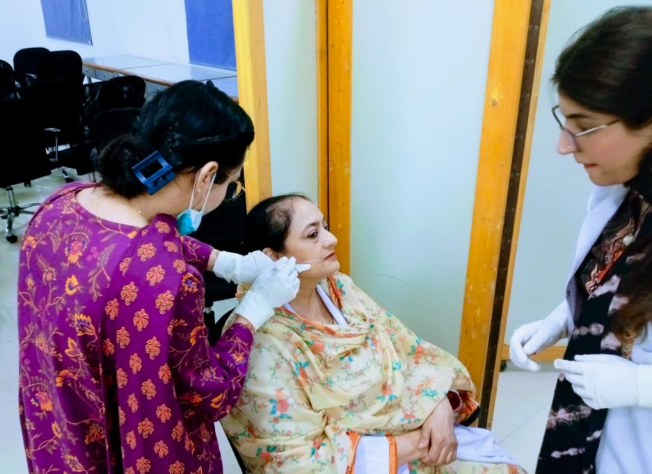 The Dermatology department at DIMC hosted a highly successful hands-on workshop on Lower Face Botox on Friday, April 19th. Due to popular demand, the workshop offered a one-on-one learning experience with master trainers Dr. Sadaf Ahmed and Dr. Tayyaba Iqbal.