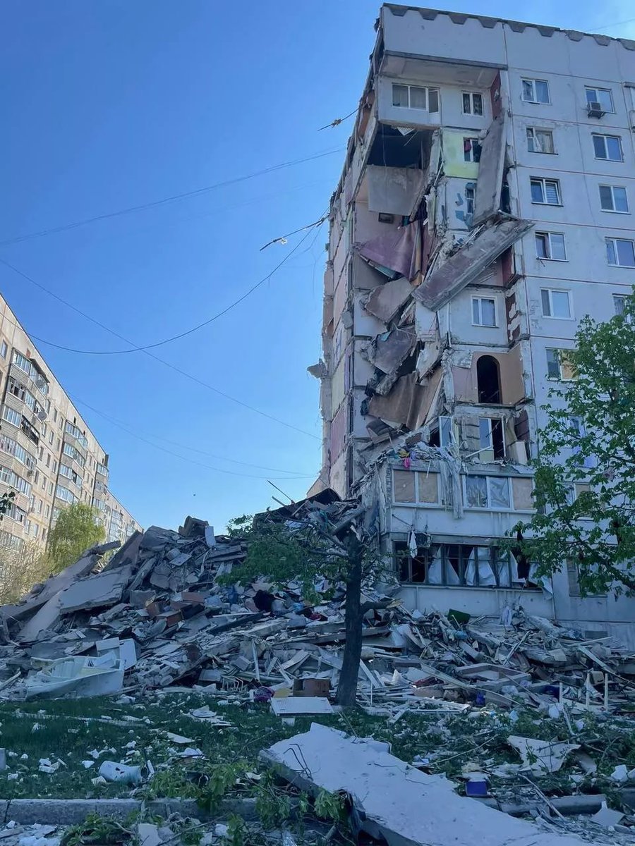 Russian culture means erasing entire blocks of high-rise residential buildings. Vovchansk, Kharkiv region Photo: Oleh Syniehubov