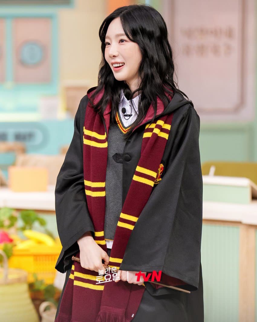 TAEYEONsmtown's tweet photo. 📢 tvN <놀라운 토요일> #태연

⏰ 오늘 밤 7시 30분 
🔗 https://t.co/QJby3Cedsd

#TAEYEON
#소녀시대 #GirlsGeneration
#놀라운토요일 https://t.co/OjSEQp2fdM
