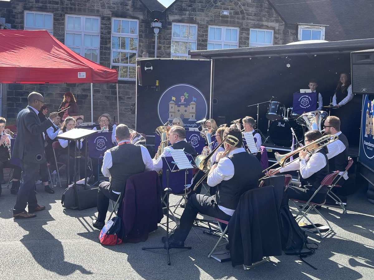 KnaresboroughCE tweet media