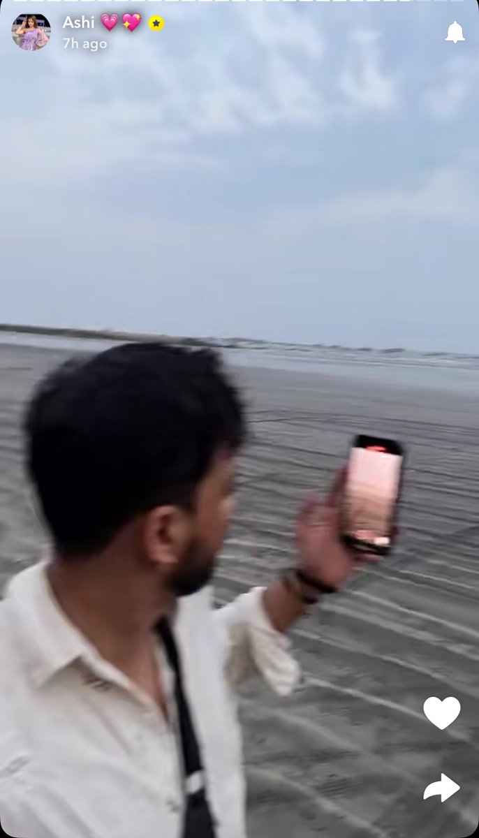 prashiaww's tweet photo. Pakde gaye to fir kya chupana kyo koi #ashisingh fan (matlab 2 jan) ne ye story na share ki? Sharam kahe chakka jiju Gupta ne ache se dabocha hoga s*x sukh ke liye doosre costar ke upar bhonke aur ye dosti hai sali hawas hai tumhari ashi ki https://t.co/CZ6RRdn6Ik