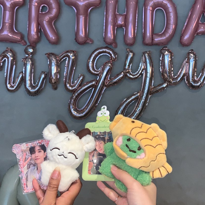 me and <a href="/jinsuggga/">ssam_daymorning {LISA} ૮₍ ˶ᵔ ᵕ ᵔ˶ ₎ა</a> frolicking (screaming at fancams) in gyuland today 💚🤍💗#NowServing_Aries
