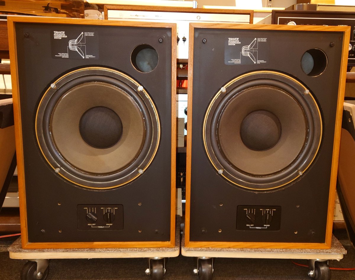 TANNOY　DEVON
エッジ交換など完了して明日から販売します。とても心地よく鳴っております!