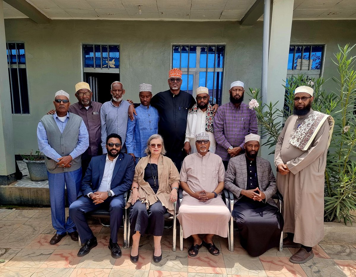 Visiting the #Ethiopia Somali Region with Finland Envoy @suldaansaid on #PeaceMediation for the #HornOfAfrica -Thank you Elders Committee in Jijiga for the insightful exchange !