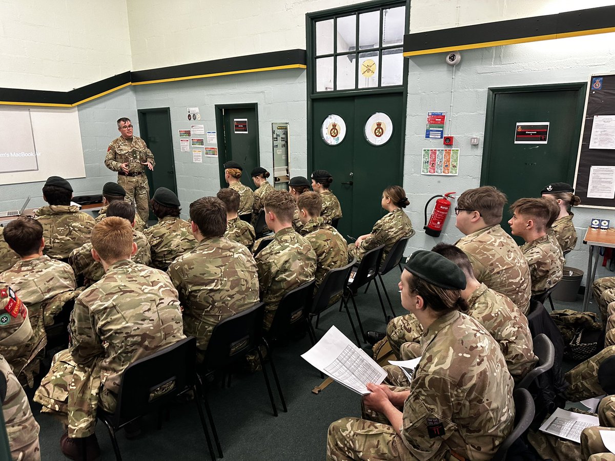 NCO development weekend well underway. With the OC giving the opening address. Now the @NationalACSMI delivering the ALC. thanks for your time sir the NCOs got a lot of valuable and useful information. @ColCadetsACF @DEPCOMDACF