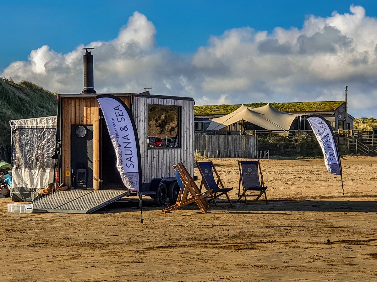 Sauna & Sea on #Portstewart Strand Absolutely love the idea & right next to @Harrys_Shack, what could be better on a cool sunny morning.