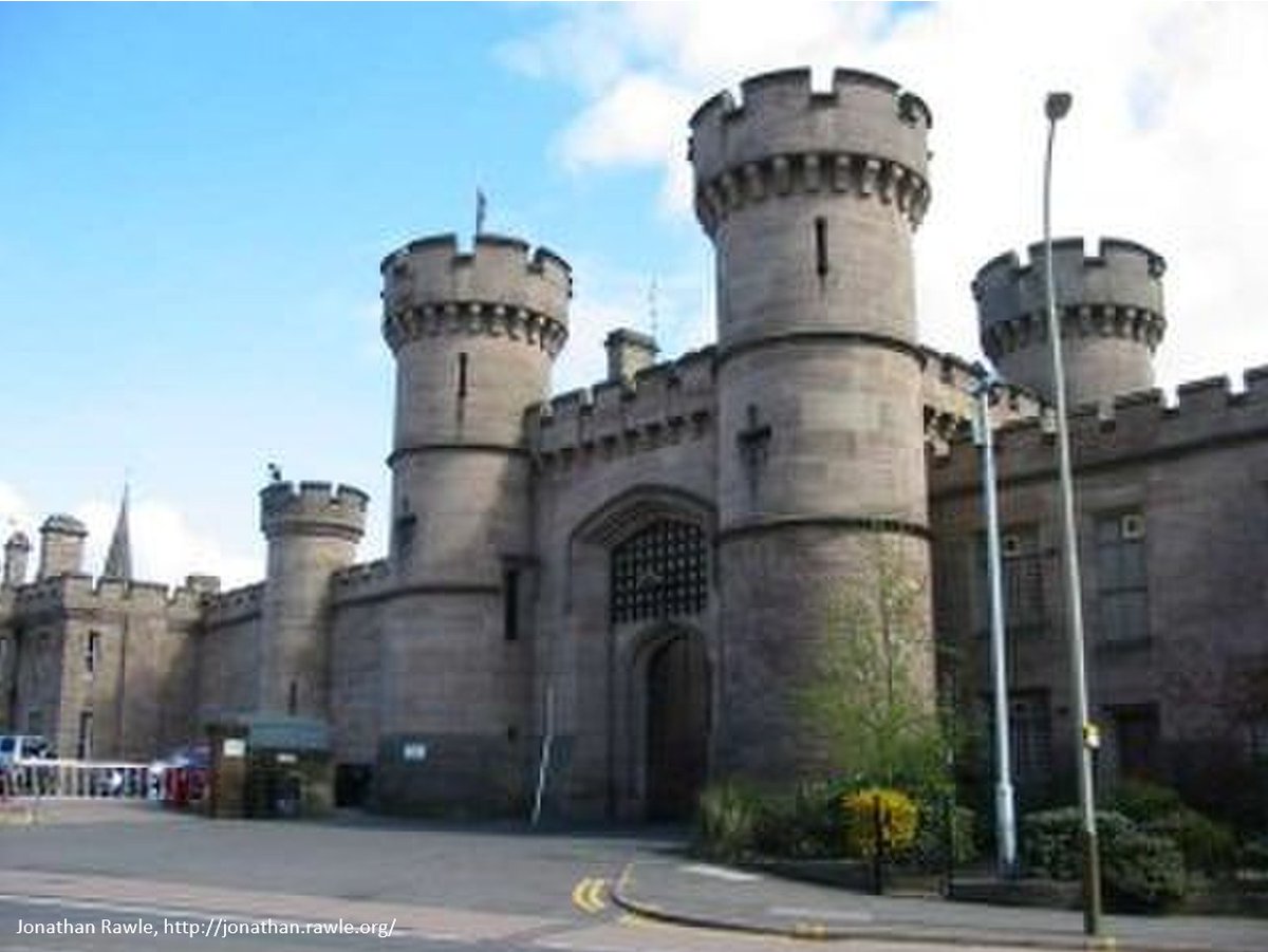 #OTD 20 April 1829 - The first #publicexecution in #Leicester on the new drop since the construction of the new County Gaol took place. For public executions, temporary scaffolding was erected outside the main gates; this attracted huge crowds. On #EasterMonday, 1829, three