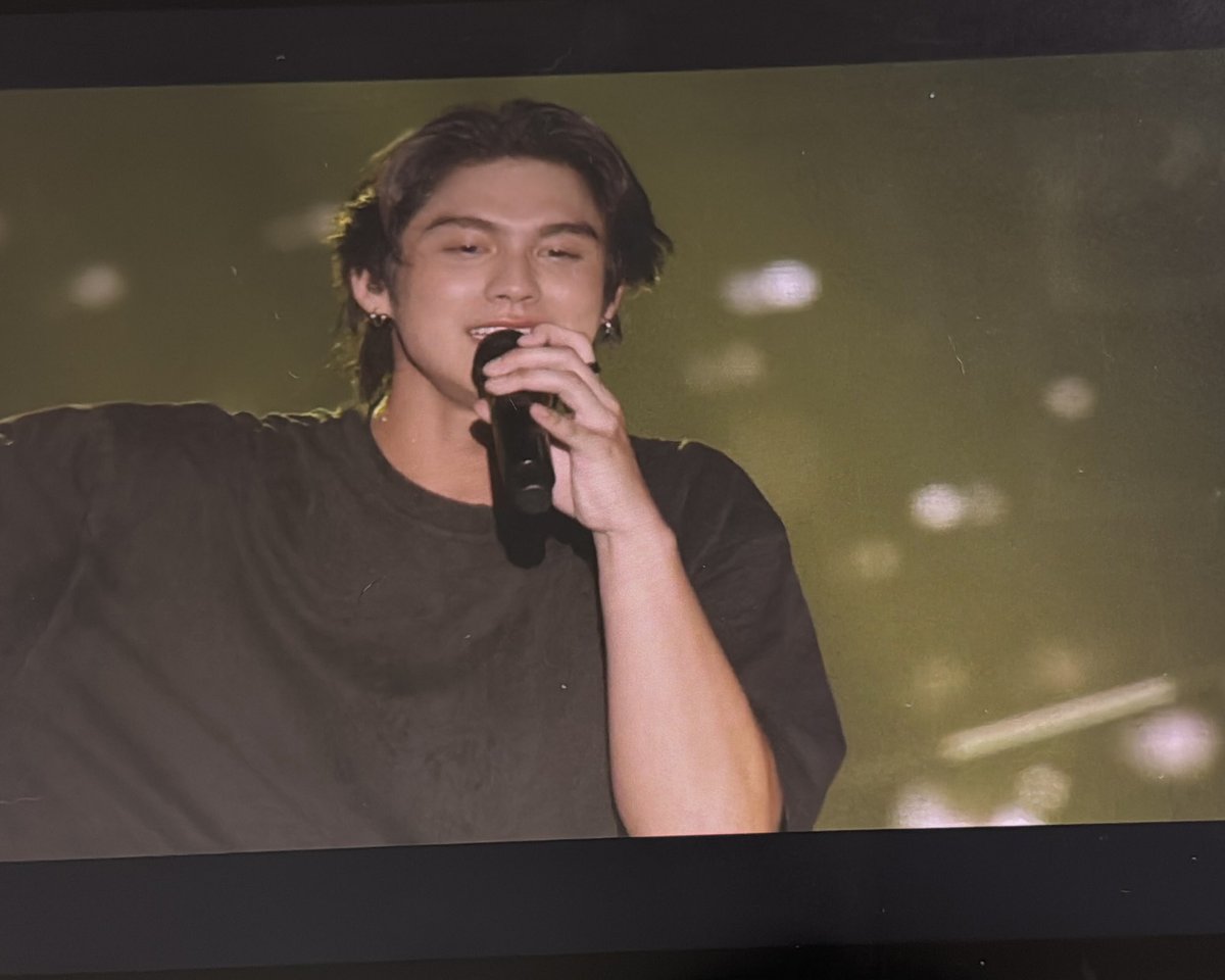 picsofbw's tweet photo. #bbrightvc the most shining person on the stage ✨

Bright Solo InJP D1
#BRIGHTsHomePartyinJP_DAY1
#BRIGHTsHomePartyinJP https://t.co/U7AYnAfgTH