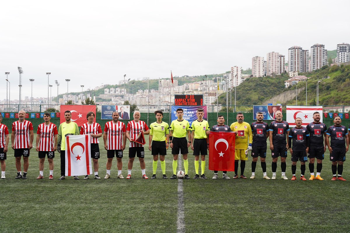 Kuzey Kıbrıs Türk Cumhuriyeti ile bağlarımızı güçlendirmek adına ‘Karpaz-Trabzon Gönül Köprüsü Veteranlar Futbol Maçı’ organizasyonu düzenledik.⚽️ Detaylar İçin 👉🏻 bitly.ws/3io76
