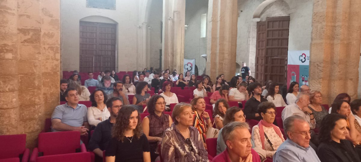 🎂 Ayer comenzaron los actos del 40º aniversario del Deportivo Córdoba FS con el concierto del Grupo de Cámara de la Orquesta Joven de Córdoba 🔝

Todo un espectáculo y un éxito de asistencia a la Iglesia de La Magdalena 👏🏻