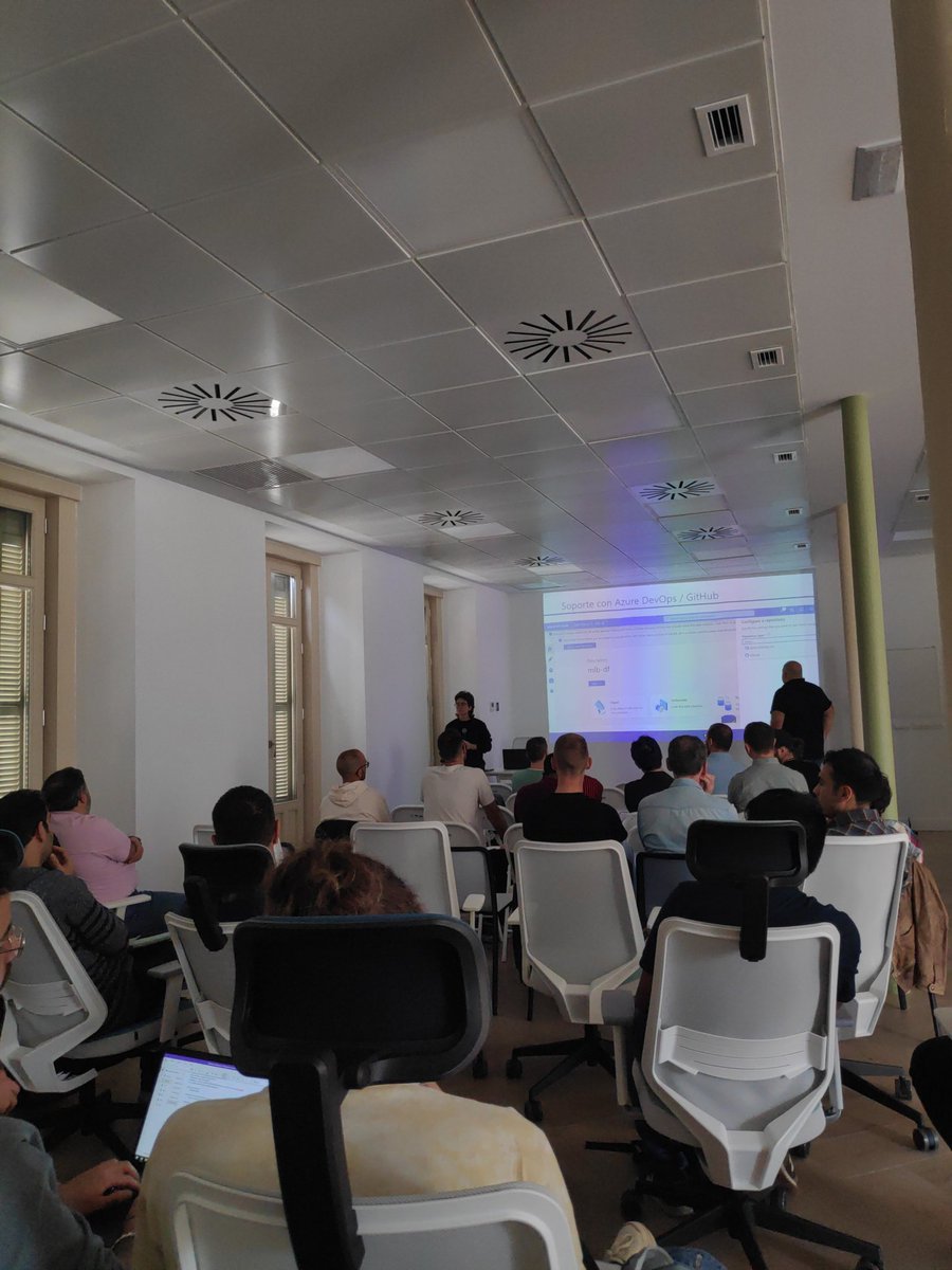 MarcoTako tweet media