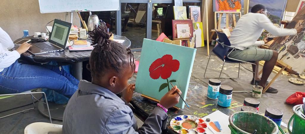 revivedartists's tweet photo. Holidays have been busy. We have been creating beauty and enjoyed every bit of it. https://t.co/1DvWItVqj2
