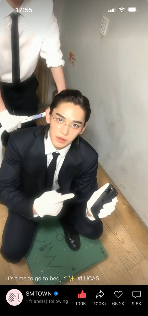 StandbyLucas's tweet photo. 18 hours reaches the top1 among SM's videos in Wechat Channel, Lucas proved his chrisma once again.
#LUCAS 
#LUCAS_Renegade 
#黄旭熙 https://t.co/rCZiAx3yqm