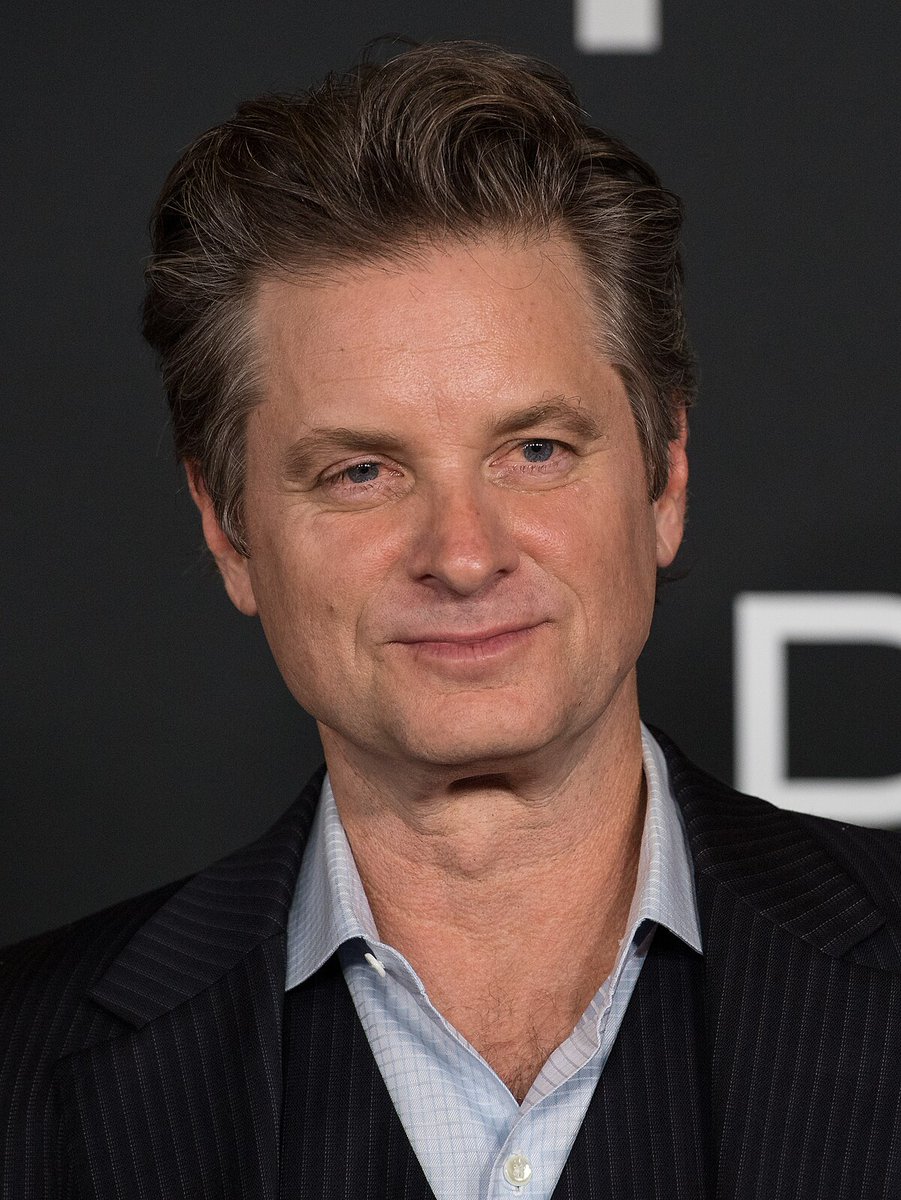 よく見る俳優

シェー・ウィガム
Franklin Shea Whigham, Jr.

スパイ映画、刑事もの。
メインキャストを負う政府組織の役で、大体捕まえそこねる…。