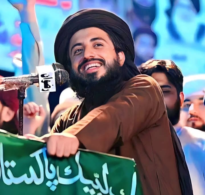 lover_tlp72362's tweet photo. *شیشے کے کمرے میں بیٹھنے والے نرم نرم گدیوں پر بیٹھنے والے اب ہمیں کرسیوں کے طعنے دیں گے۔* 😂🤷🏻‍♂️
#TLPProposesJihadForGaza https://t.co/3iysBWBe0I