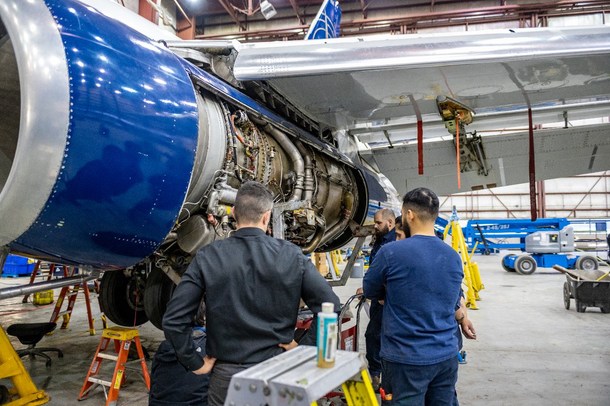 nolinoraviation's tweet photo. 🔧 Today, April 20, we tip our hats to our aircraft maintenance technicians.
It's thanks to their unwavering dedication and expertise that our wings continue to defy the skies.
#Mtce #maintenance
#nolinor #nolinoraviation https://t.co/4tFmZoQPdt