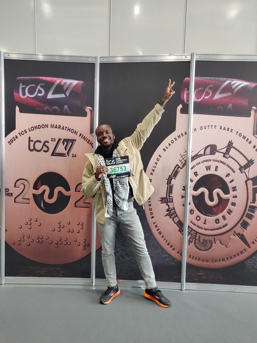 LegendsOfMyself's tweet image. الحمد لله رب العالمين. ☻♡✌🏾
#Alhamdullilah, In less than 24 hrs LM will run LM 2024🥰.

#Marathon №.017, Second Marathon in 7 days, First World Major Marathon. 
I can't believe it... But, we've got 26.2 miles to believing to #RUN
Let's Freaking Goooo!!!. 
#londonmarathon2024