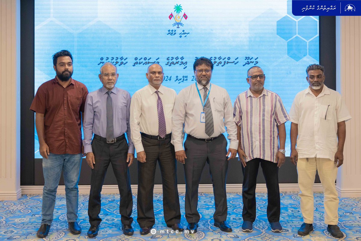 MTCC has signed an agreement with the @MoHmv towards the construction of a 50-bed hospital at M. Muli and N. Manadhoo, while a 30-bed hospital and service block will also be constructed at R. Alifushi under this agreement. CEO Abdulla Ziyad signed on behalf of MTCC, and the…