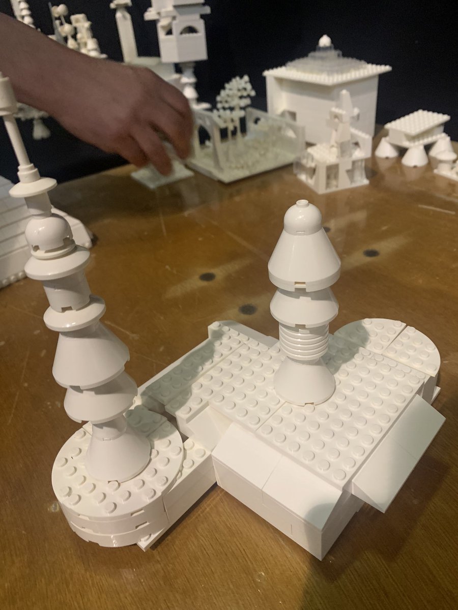ShawAcLegoFirst's tweet image. Best white brick challenge #fllmasterpiceuk