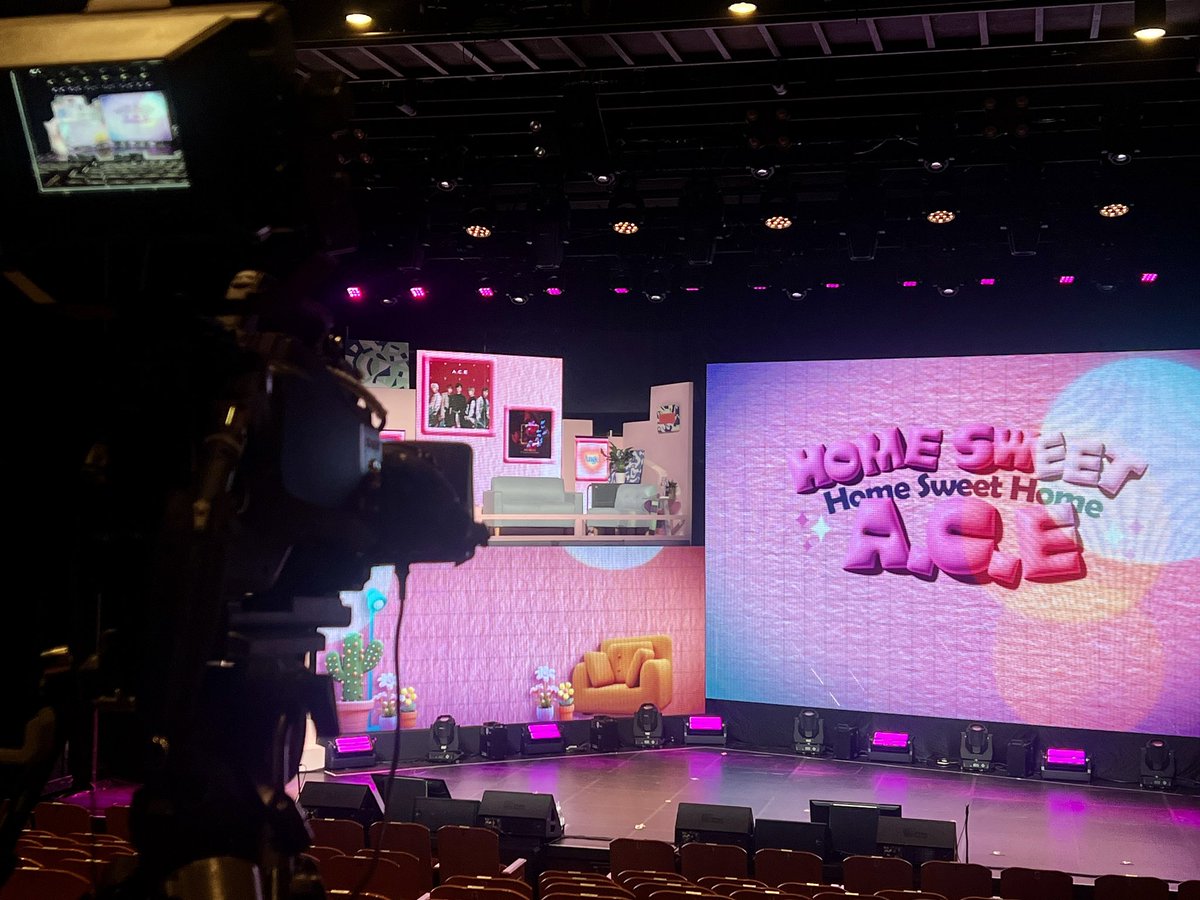 [⌛] 2024 A.C.E FAN MEETING [HOME SWEET A.C.E] Global Online Streaming will begin shortly! 아늑한 이곳은 바로 HOME SWEET A.C.E🥰 라이브로 함께 팬미팅 즐길 초이들 다들 모이셨죠? ▶ 2024. 4. 20 (SAT) 19:30 KST FLNK(Global) 🌎 flnk.io/shows/660d2468… FLNK JAPAN (JP only) 🇯🇵