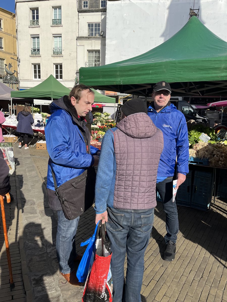 En direct du marché de #Dieppe. 🗳️Le 9 juin, 1 seul tour, 1 seul vote utile avec @J_Bardella #VivementLe9Juin